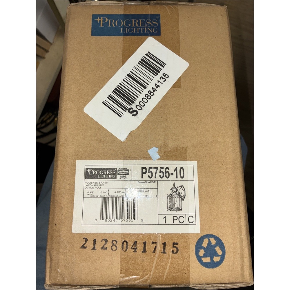 progress lighting p5756-10 NIB Polished Brass Porch Light 100 Watt